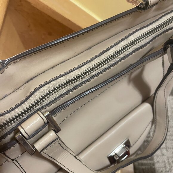Danier satchel bag - Picture 4 of 7